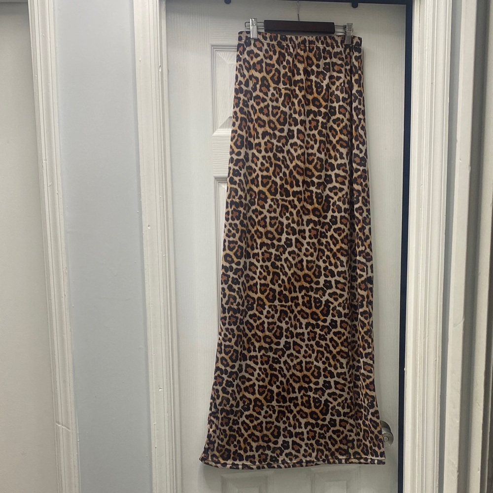 PrettyLittleThing Animal Print Maxi Skirt